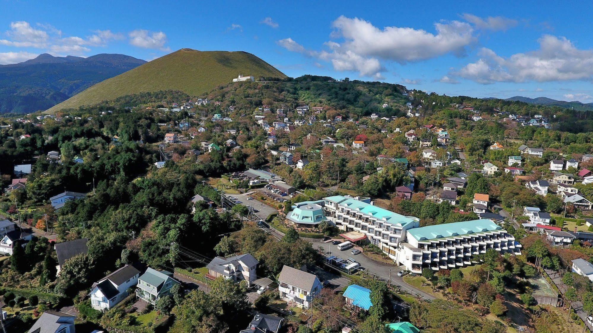 Izumigo Izukogen Dog Paradise Hotel & Cottage Ito  Exterior foto
